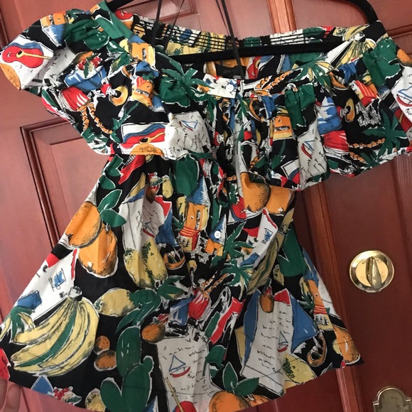 Super fun off the shoulder J Crew top - Picture 2 of 3